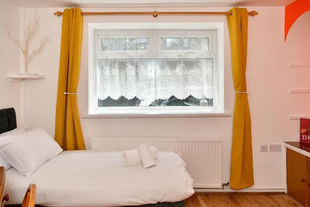 Holiday home Host & Stay - Oxford Street House Swansea United Kingdom