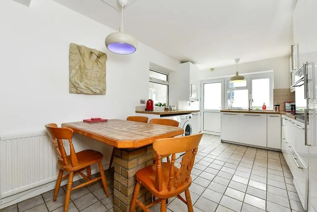 Holiday home Host & Stay - Oxford Street House Swansea