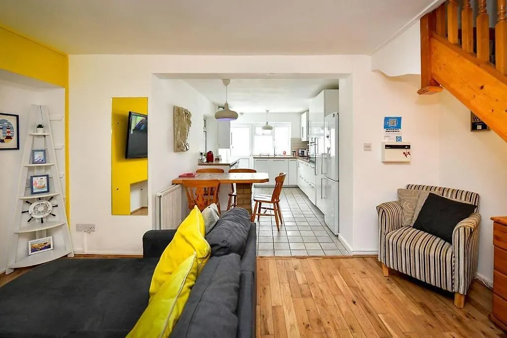 Holiday home Host & Stay - Oxford Street House Swansea