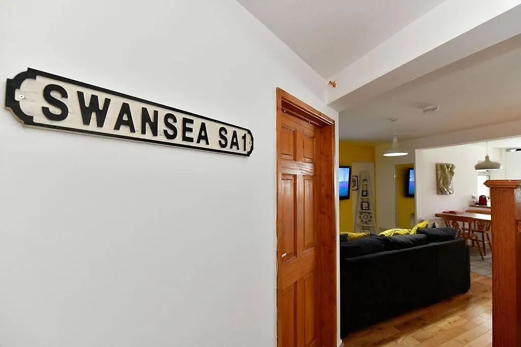 Host & Stay - Oxford Street House Swansea United Kingdom